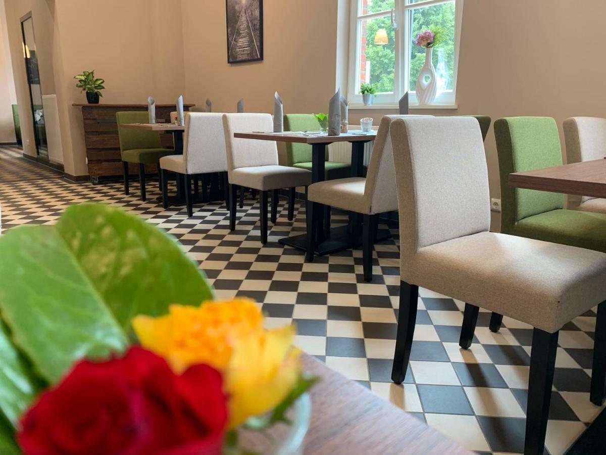 Lok - Die Pension - Das Restaurant Tessin Екстериор снимка